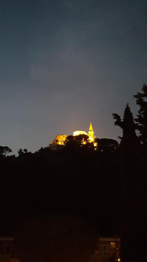Gite Sous L'Olivier Марсель Экстерьер фото